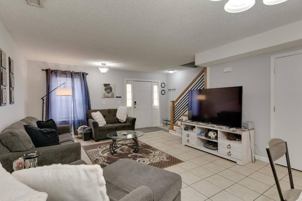 Lovely 2 Bdr Condo With Balcony 2M To Broadway Nashville Ngoại thất bức ảnh