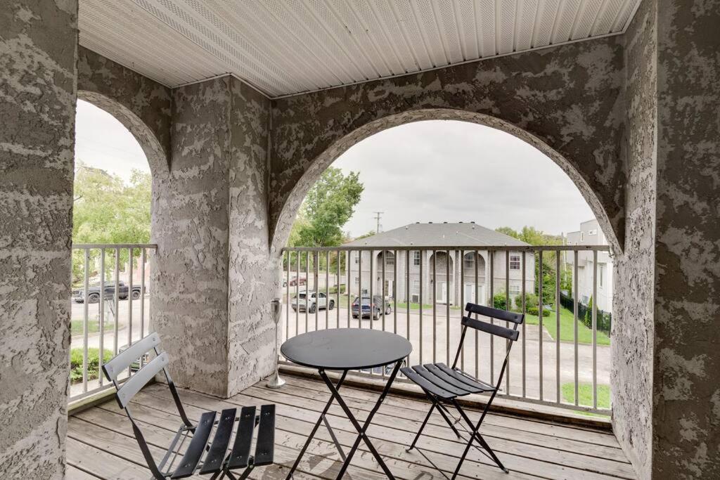 Lovely 2 Bdr Condo With Balcony 2M To Broadway Nashville Ngoại thất bức ảnh